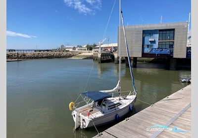 Jeanneau Tonic 23 Segelbåt 1987, med Yanmar motor, Portugal