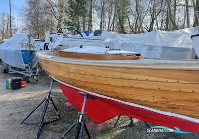 Juniorbåd Number 379 Segelbåt 1969, Danmark