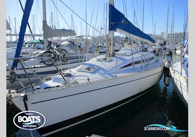 Kirie Feeling 1040 Gte Segelbåt 1988, med 2GM20 motor, Frankrike