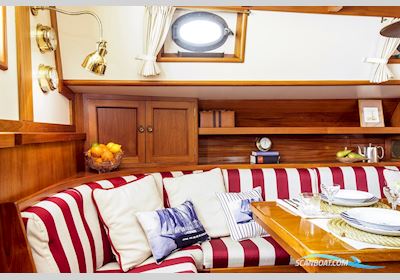 Lemsteraak Aukje Zwaantje Segelbåt 1911, med Perkins motor, Holland