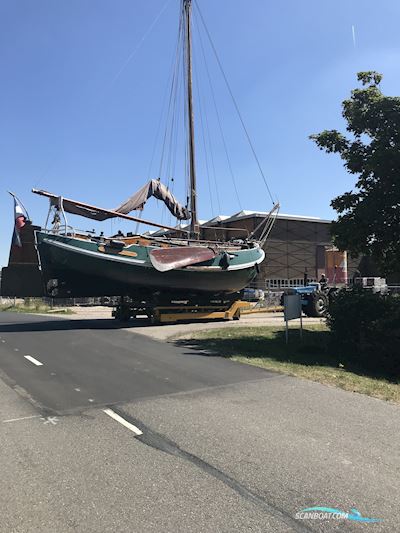 Lemsteraak Eersteling LE28 - Roefuitvoering Segelbåt 1900, med Volvo Penta motor, Holland