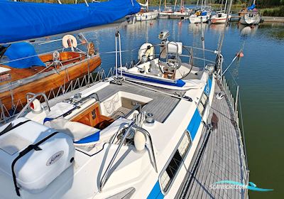 Maestro 35 Segelbåt 1989, med Yanmar 3GM motor, Finland