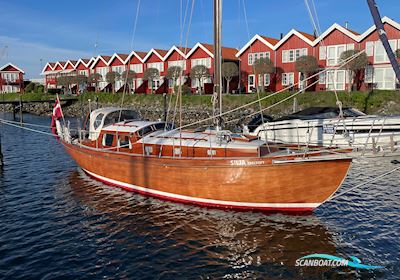 Mahogny Sejlbåd 32