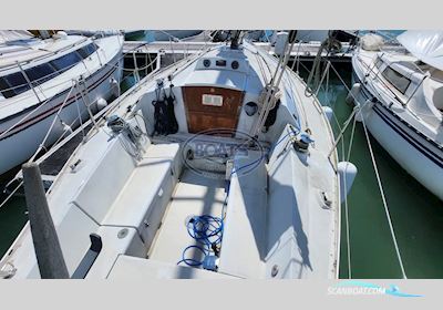 Mallard 9M Segelbåt 1977, med MIDIF motor, Frankrike
