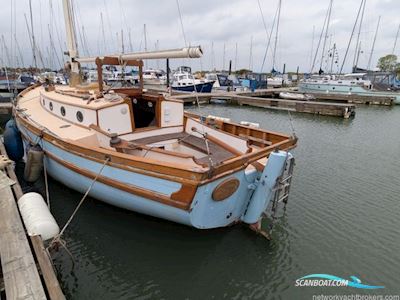 Maurice Griffiths One Off Traditional Built Wooden Sailing Yacht Segelbåt 1962, med Perkins 4.107 motor, England