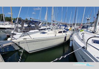 Maxi Yachts 999 Segelbåt 1988, med MD2002 motor, Sverige