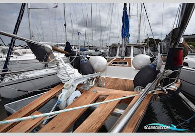 Nauticat Nauticat 33 Segelbåt 1987, med Ford Lehman Super 90 2722E motor, Sverige
