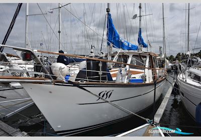 Nauticat Nauticat 33 Segelbåt 1987, med Ford Lehman Super 90 2722E motor, Sverige