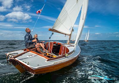 Nord. Folkeboot Segelbåt 1973, med Suzuki motor, Tyskland