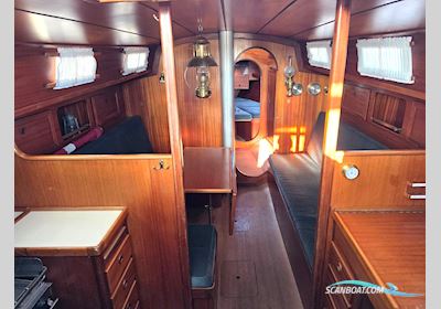 OE 32 Segelbåt 1984, med Bukh motor, Danmark