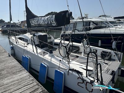 One Design L30 Segelbåt 2019, med Yanmar motor, England