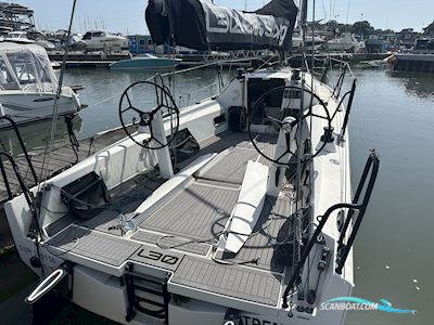 One Design L30 Segelbåt 2019, med Yanmar motor, England