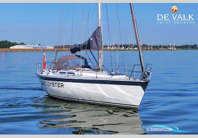 Oyster 41 R Segelbåt 1982, med Nanni motor, Holland