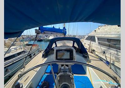 Oyster Sj 41 Segelbåt 1982, med Volvo Penta motor, Spanien