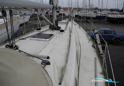 Rival 36 Segelbåt 1987, med Mitsubishi motor, Belgien