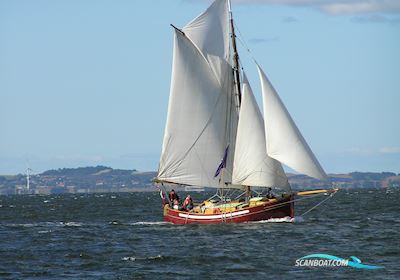 Rundgattet jagt Segelbåt 1917, med Perkins motor, Danmark