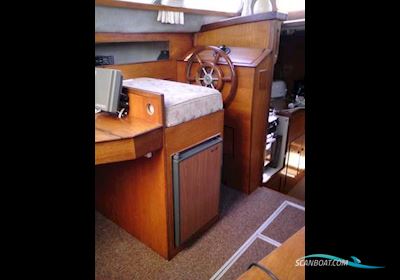 Seastream 34 Deck Saloon Segelbåt 1979, med Vetus motor, Grekland