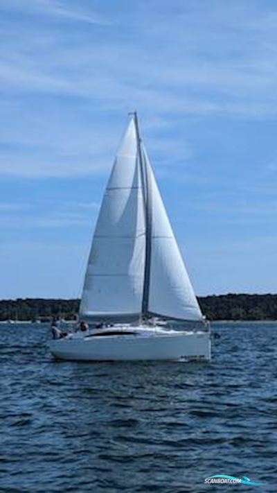 Sedna 26 Segelbåt 2018, med tohatsu motor, England