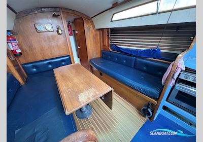 Sigma  33 Cruiser Segelbåt 1983, med Beta  20 motor, England