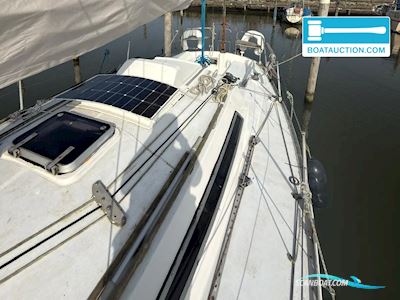 Sigma 33 Ood Segelbåt 1984, med Volvo Penta motor, Holland