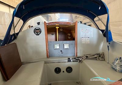 Spirit 28 Segelbåt 1982, med Volvo Penta MD 7A motor, Tyskland