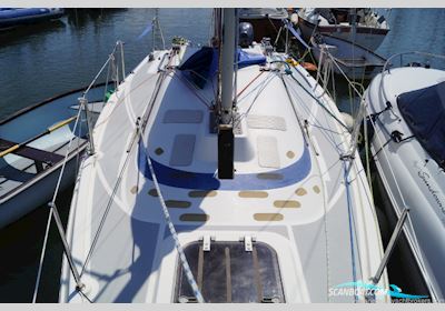 Sportina 700 Segelbåt 2007, med Yamaha 5 motor, England