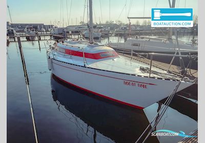 Standfast Loper 27 Segelbåt 1976, med Perkins 3 Cylinder Diesel motor, Holland