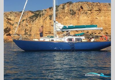 Swiftsure 33 – Centerboard Drop Keel (Draft 1 Meter Keel up) Segelbåt 1962, med Yanmar 2GM 20 motor, Portugal