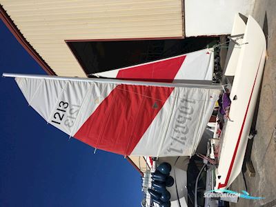 Topcat F2 Segelbåt 0, Spanien