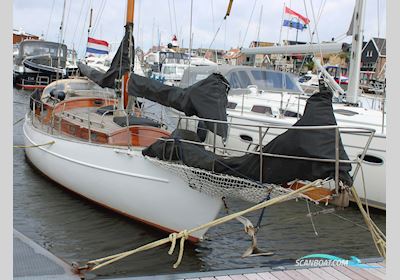 Van de Stad S-Spant Segelbåt 1954, med Peugoet Indinor motor, Holland
