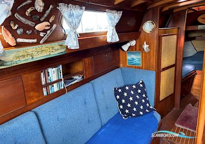 Vindö 32 Segelbåt 1976, med Volvo Penta 2020 motor, Sverige