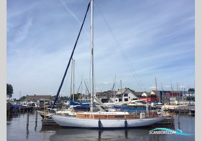 Alan Buchanan 10.87 Segelboot 1963, mit Yanmar 3 cl 28 hp motor, Italien