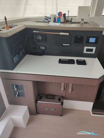 Bali 4.2 Segelboot 2022, mit Yanmar motor, Spanien