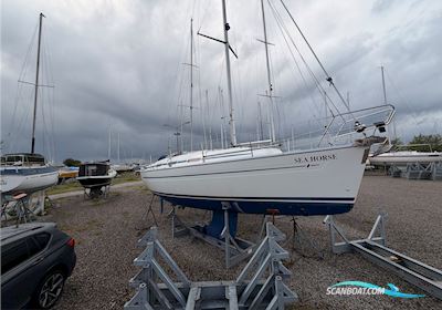 Bavaria 32 Cruiser - Rätt Utrustning & Nyare Motor Segelboot 2003, mit Vetus motor, Sweden