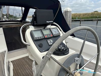 Bavaria 32 Cruiser Segelboot 2002, mit Volvo Penta motor, Niederlande