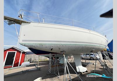 Bavaria 32 Cruiser Segelboot 2011, mit Volvo Penta motor, Sweden