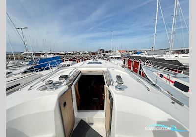 Bavaria 32 Cruiser Segelboot 2011, mit Volvo Penta motor, Sweden