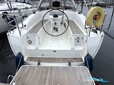 Bavaria 32 Cruiser Segelboot 2013, mit Volvo Penta D1-20 motor, Dänemark