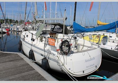 Bavaria 32 Cruiser Segelboot 2010, mit Volvo Penta D1-30 motor, Niederlande