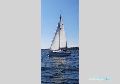 Bavaria 33 Cruiser Segelboot 2014, mit Volvo Penta D1-20F motor, Deutschland