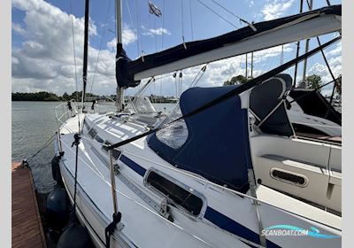 Bavaria 34-3 Cruiser Segelboot 2000, mit Volvo Penta motor, Niederlande