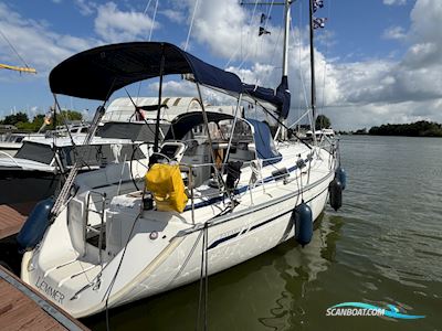 Bavaria 34-3 Cruiser Segelboot 2000, mit Volvo Penta motor, Niederlande