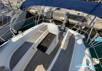 Bavaria 34 Cruiser Segelboot 2009, mit Volvo Penta motor, Frankreich