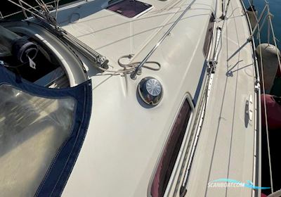 Bavaria 34 Cruiser Segelboot 2009, mit Volvo Penta motor, Frankreich