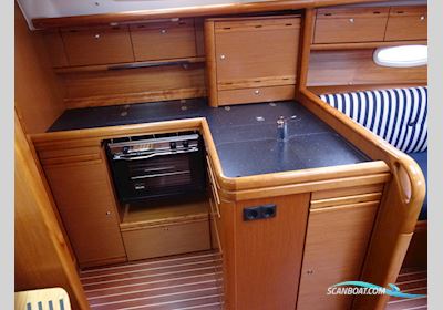 Bavaria 34 Cruiser Segelboot 2009, mit Volvo Penta motor, Niederlande