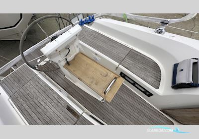 Bavaria 36 Cruiser Segelboot 2011, mit Volvo Penta motor, England