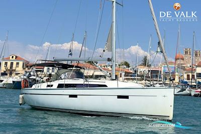 Bavaria 37 Cruiser Segelboot 2013, mit Volvo Penta motor, Griechenland