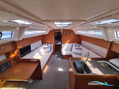 Bavaria 37 Cruiser Segelboot 2014, mit Volvo motor, England
