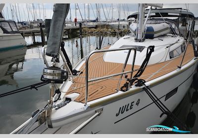 Bavaria 37 Cruiser Segelboot 2015, mit Volvo Penta motor, Deutschland