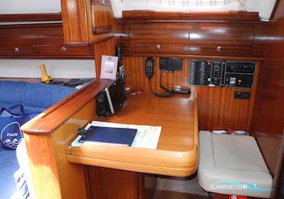Bavaria 38 Cruiser Segelboot 2004, mit Volvo Penta MD 2030 motor, Belgien